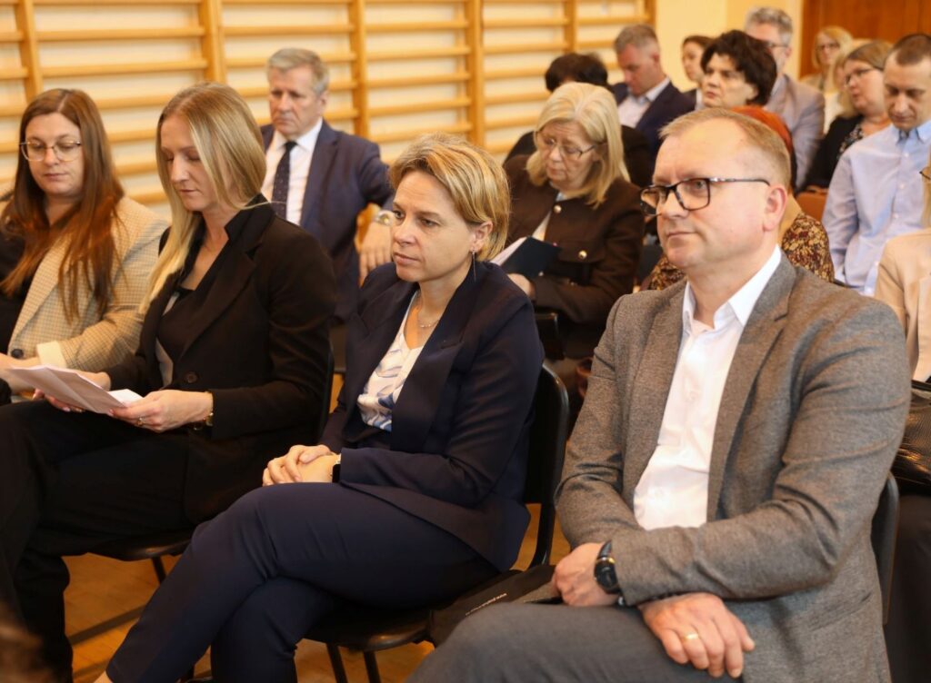 497919701 1004867498499597 8569882719005567008 n