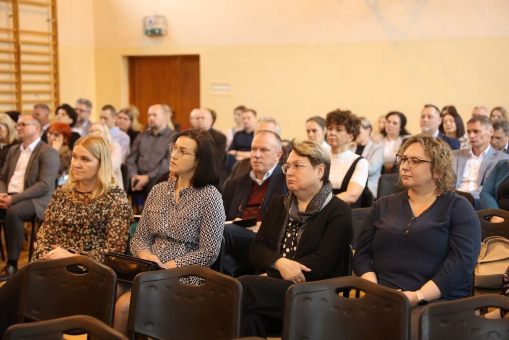 498166876 1004867751832905 162829919950556778 n