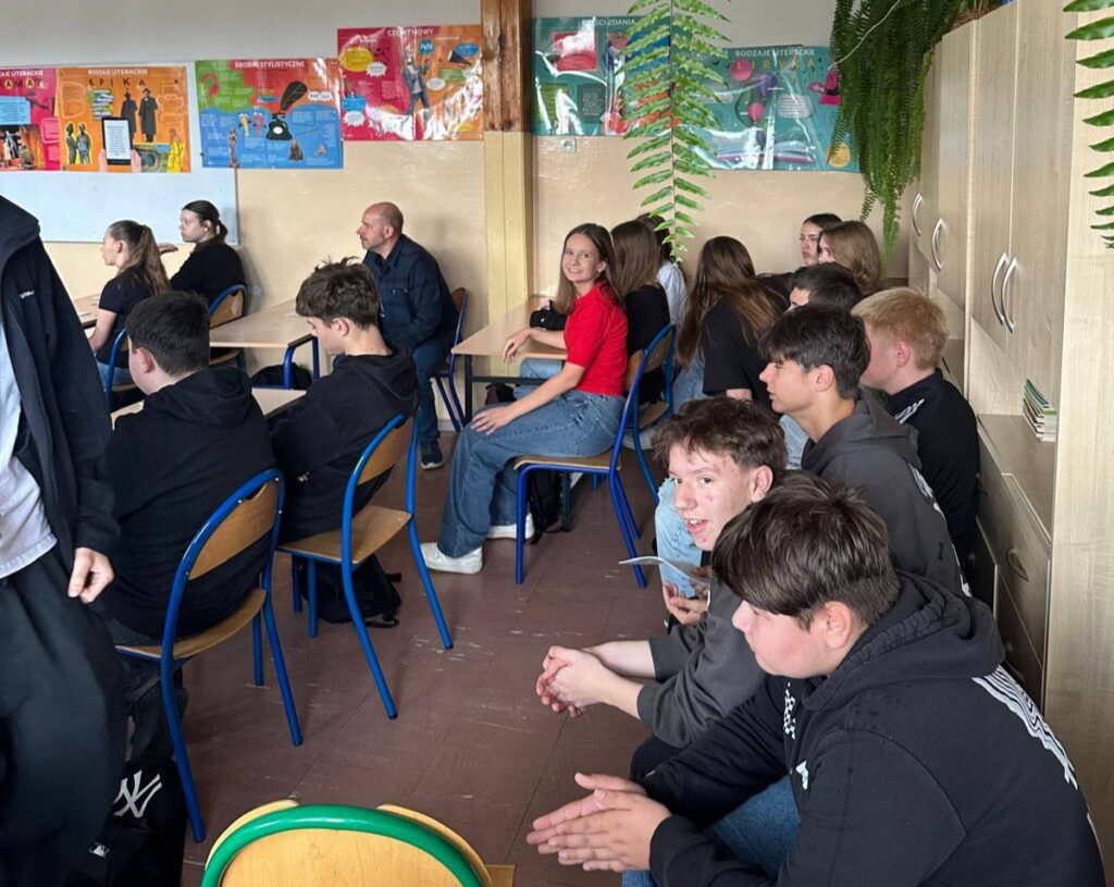 498321163 1253037966825665 845064378484175352 n