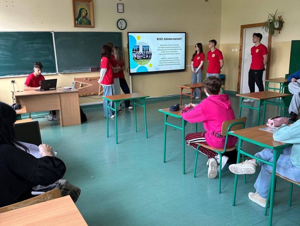 498801014 1252184133577715 1770599590267531839 n