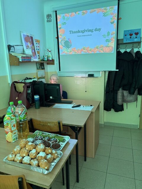 Święto Dziękczynienia w naszej szkole – lekcja pełna smaków, barw i tradycji!