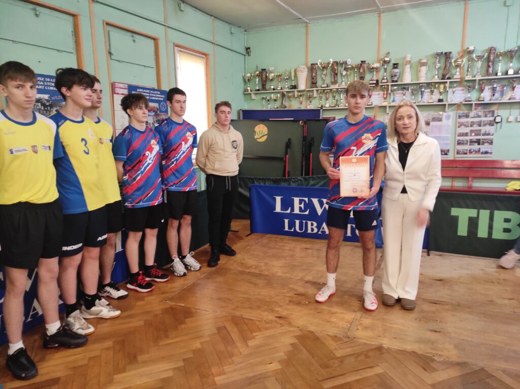 Mistrzostwa Powiatu w Tenisie Stołowym Drużynowym – „Licealiada 2025/2026”