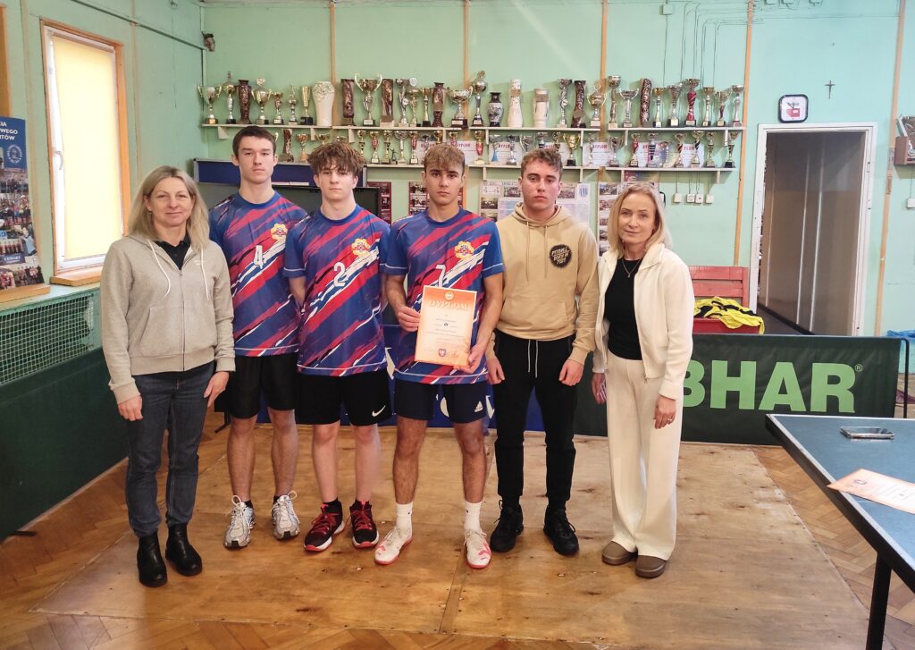 Mistrzostwa Powiatu w Tenisie Stołowym Drużynowym – „Licealiada 2025/2026”