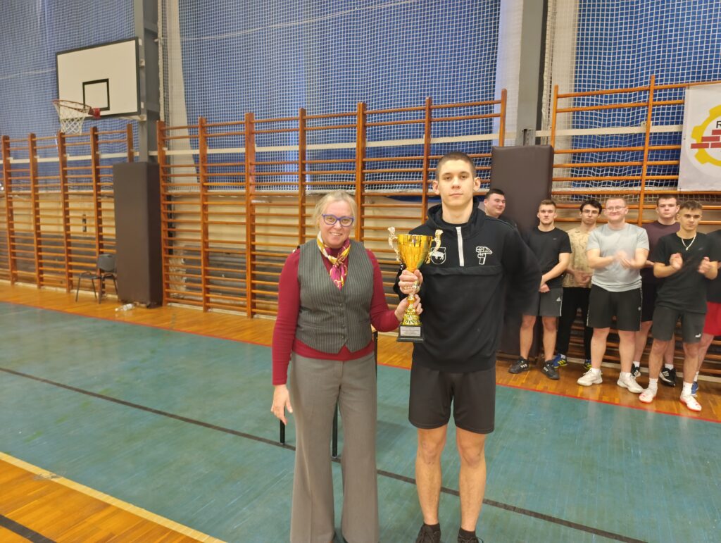 Mistrzostwa Szkoły w Piłce Siatkowej o Puchar Dyrektora Szkoły