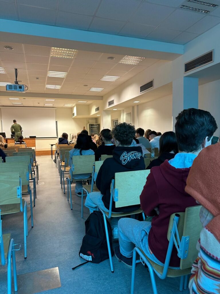 Rcez na wykladach na wsei003