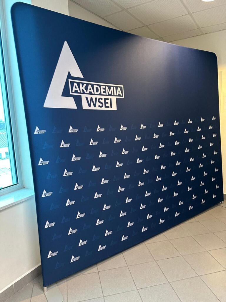 Rcez na wykladach na wsei004