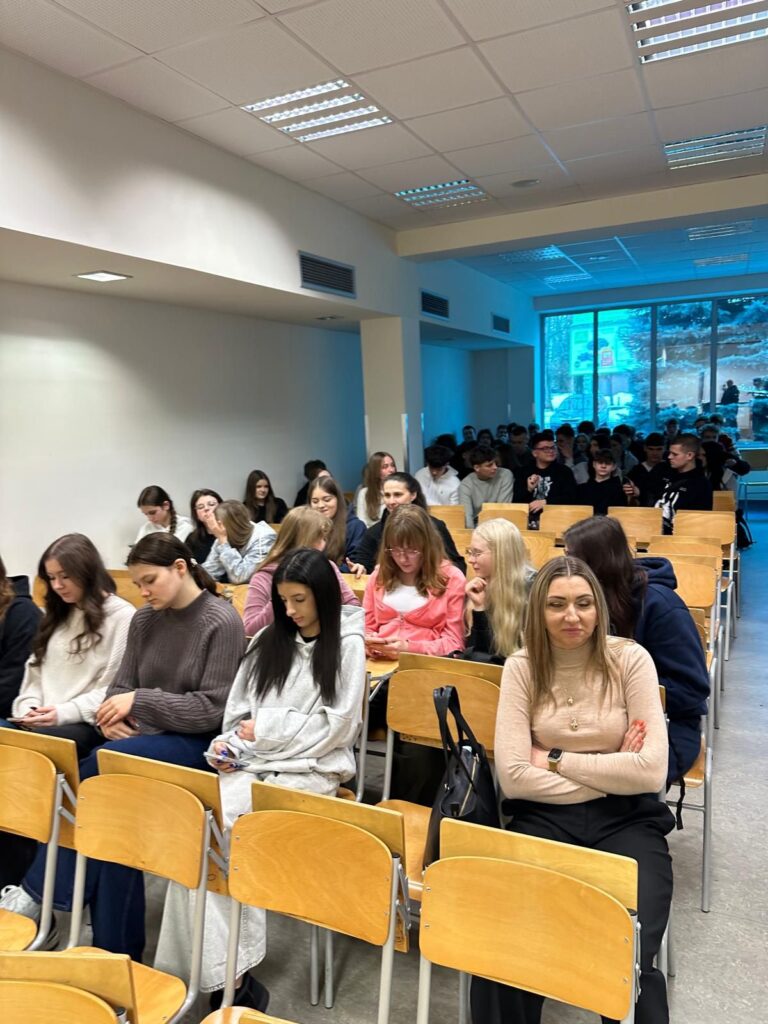 Rcez na wykladach na wsei005