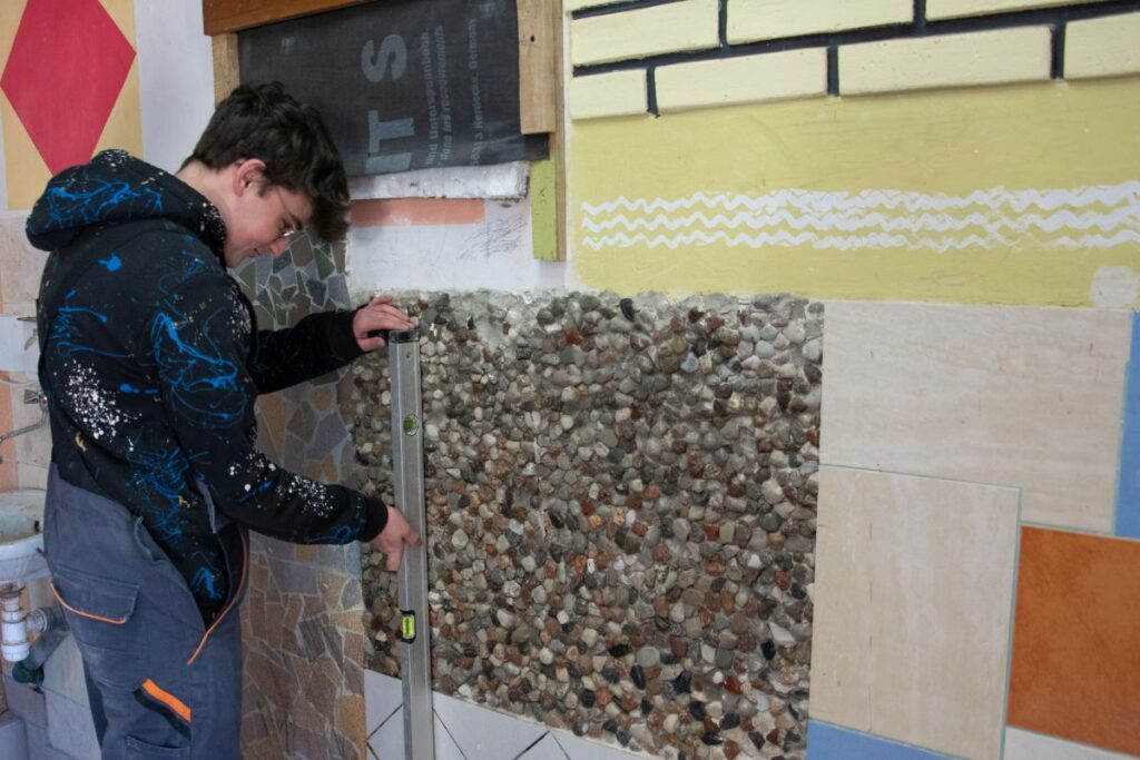 Rcez monter robo wykonczeniowych bs