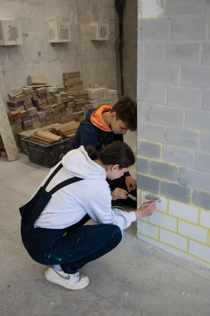 Rcez monter robo wykonczeniowych bs