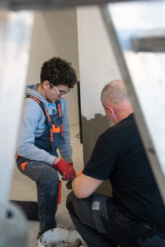 Rcez monter robo wykonczeniowych bs