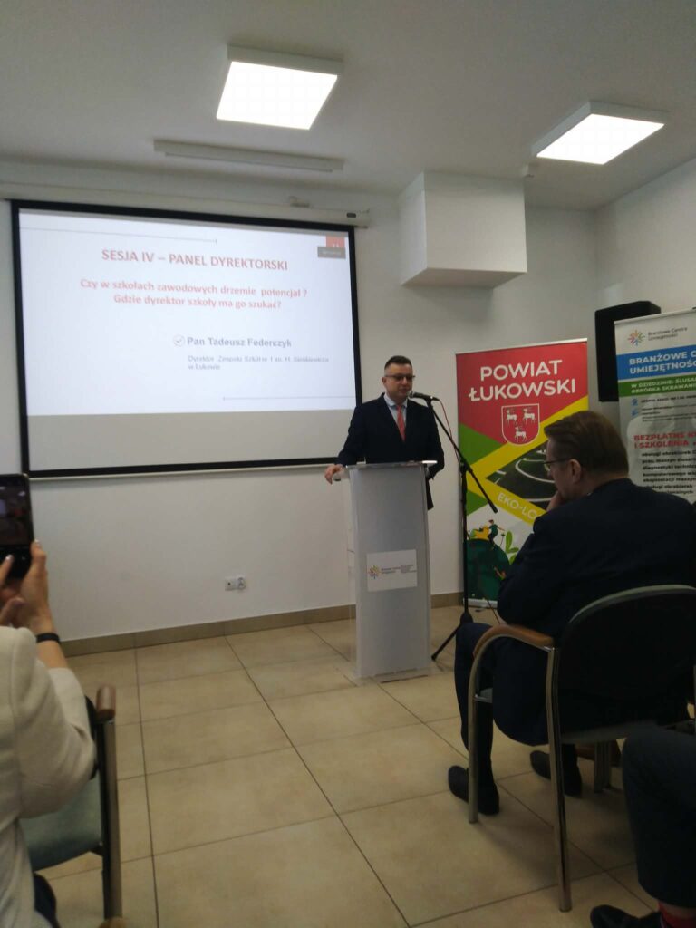 Szkoła zawodowa jutra