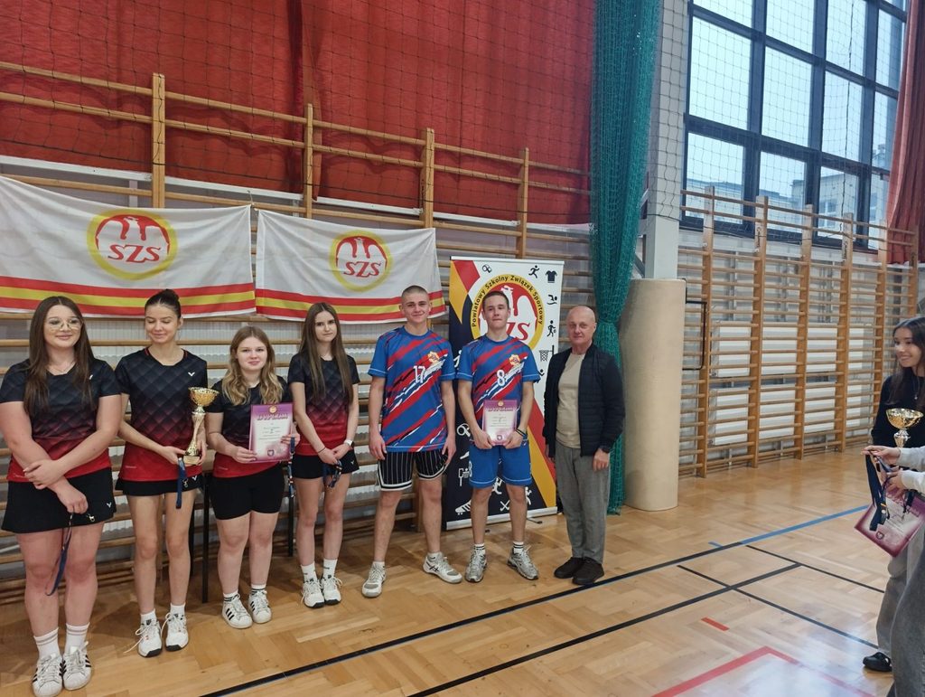 Mistrzostwa Powiatu w Badmintonie Druzynowym rcez 2026